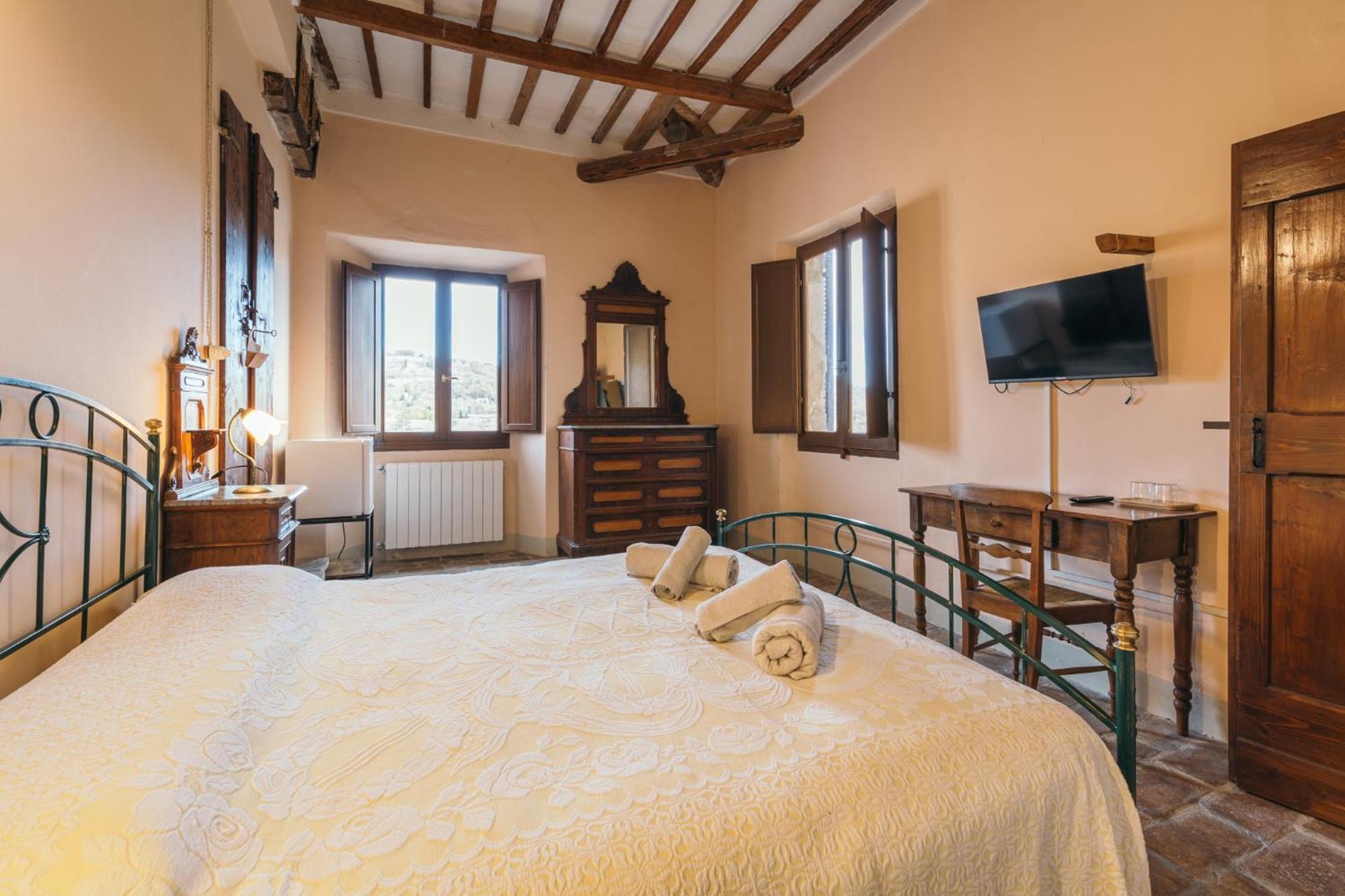 A Palazzo Bed & Breakfast Pergola Bagian luar foto