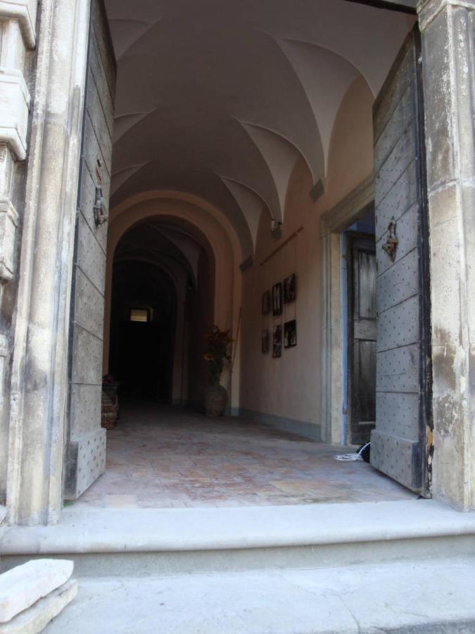 A Palazzo Bed & Breakfast Pergola Bagian luar foto